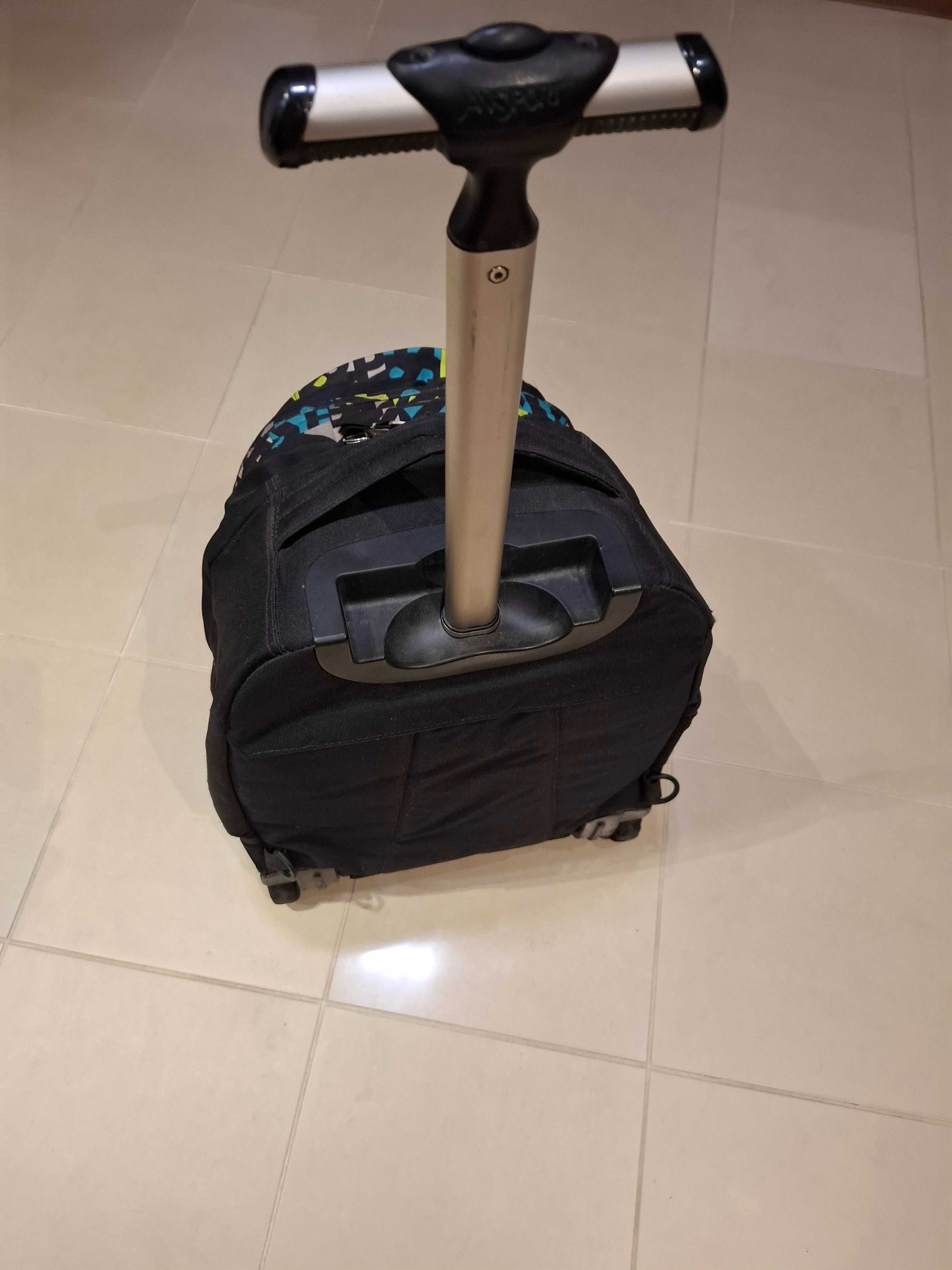 Plecak na kółkach Jansport Czarny