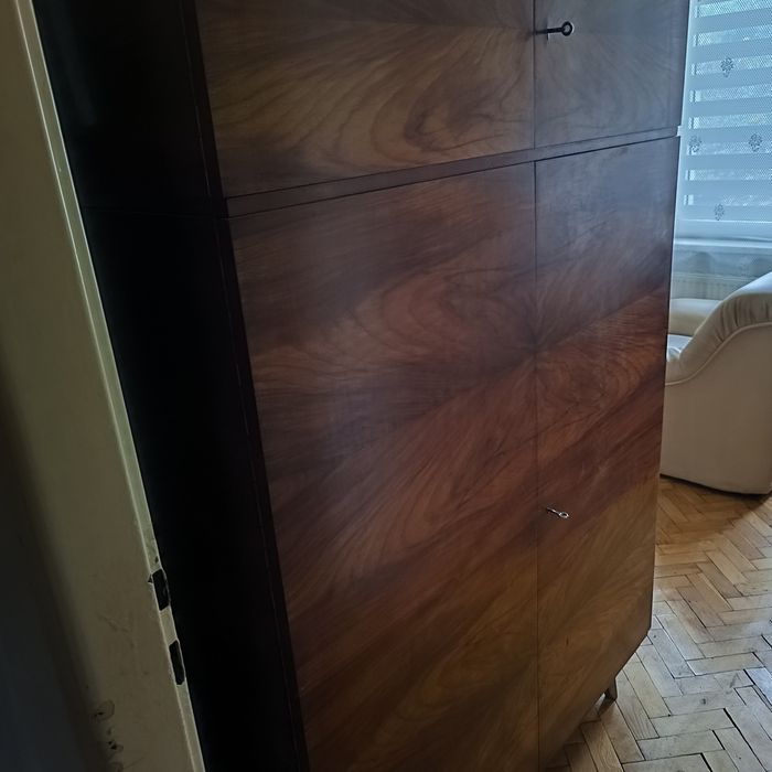 Szafa PRL solidna