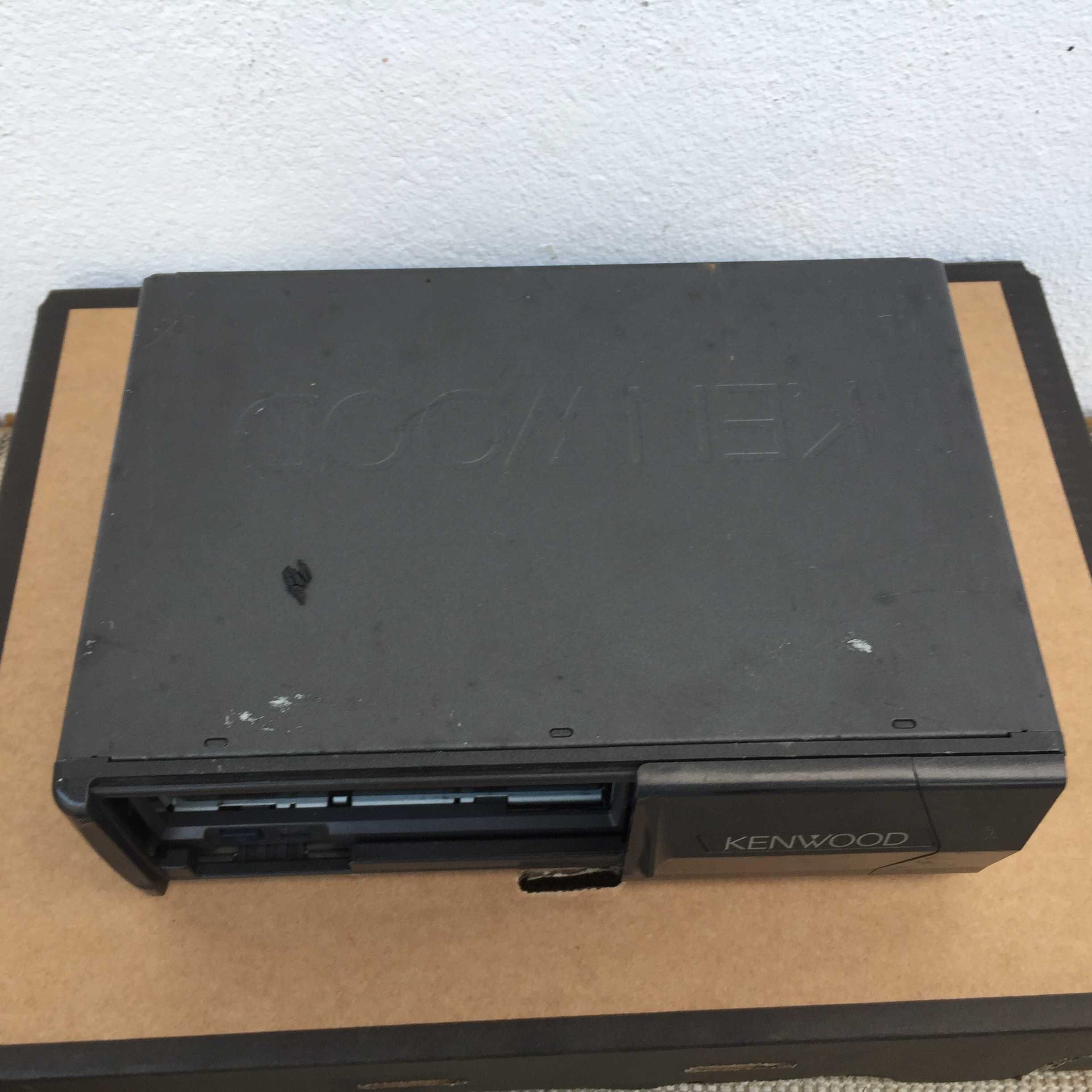 Leitor de CD auto