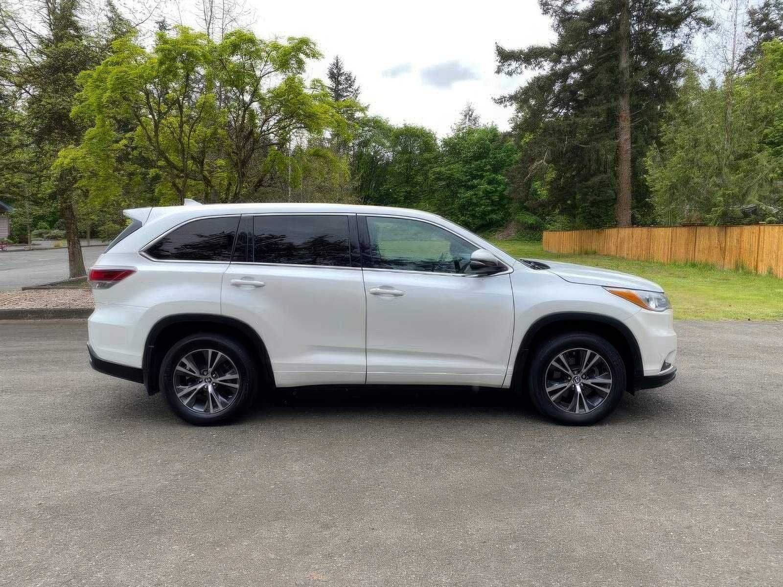 2016 Toyota Highlander