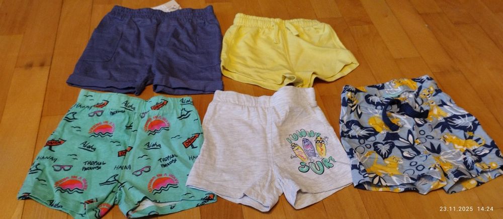 Zestaw 5 sztuk spodenek nowe i używane r. 74