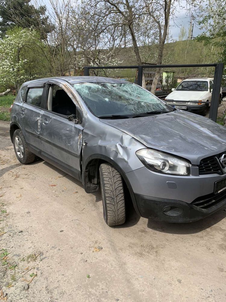 Nissan qashqai 2012