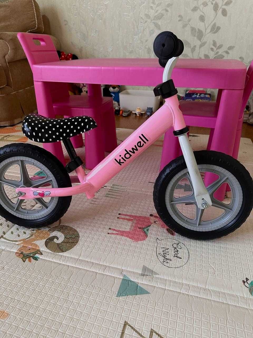Біговел Kidwell Rebel — легкий старт для перших пригод!