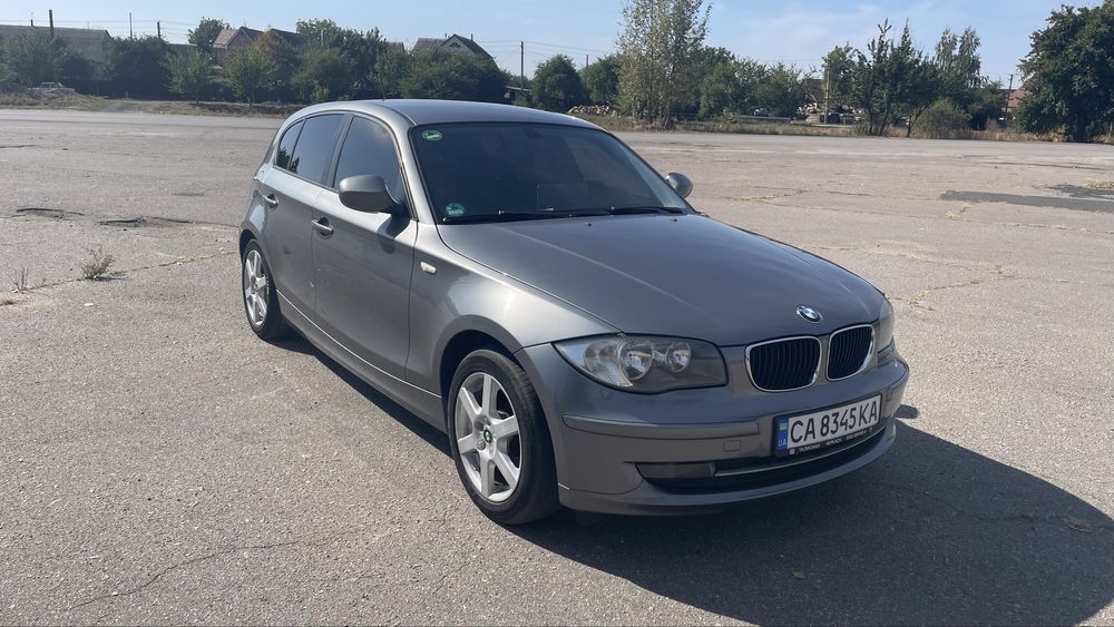 BMW 1 series 2.0 бензин