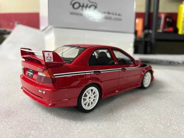Vende-se Miniatura Otto Mitsubishi Evo VI TME