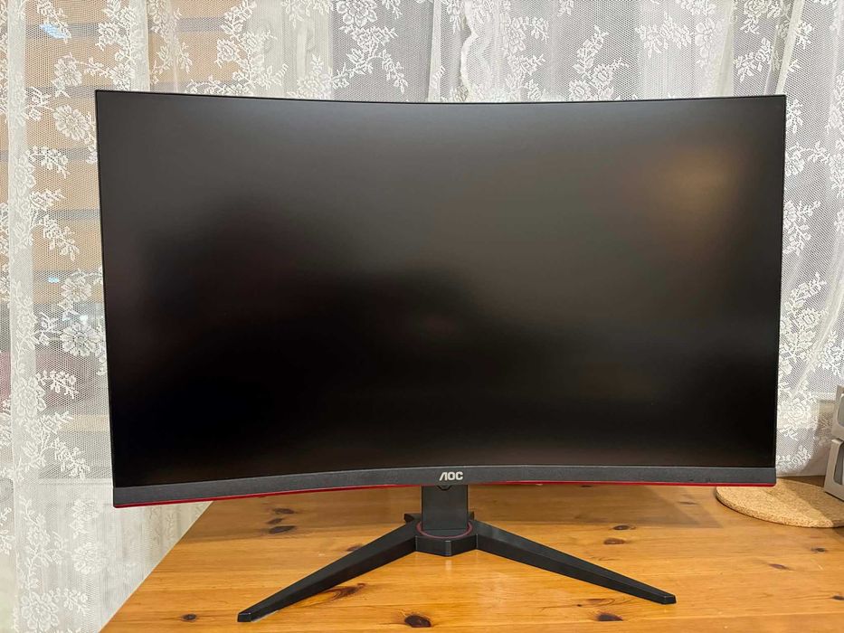 Monitor LED 32" - AOC C32G2ZE/BK