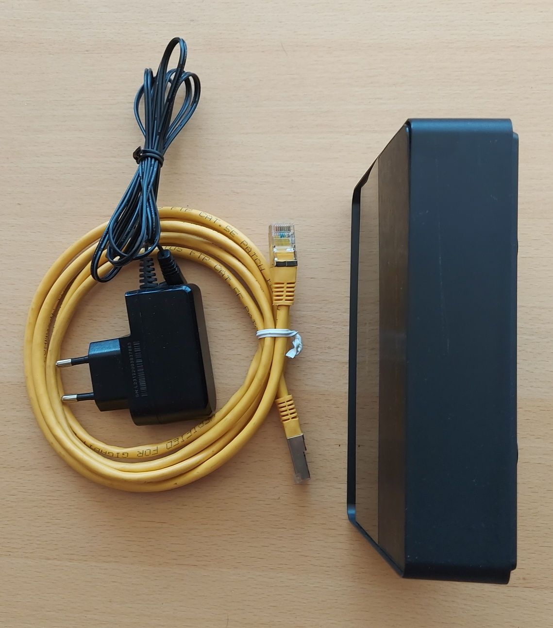 Беспроводной маршрутизатор Роутер  D-Link DIR-615 вайфай wi-fi