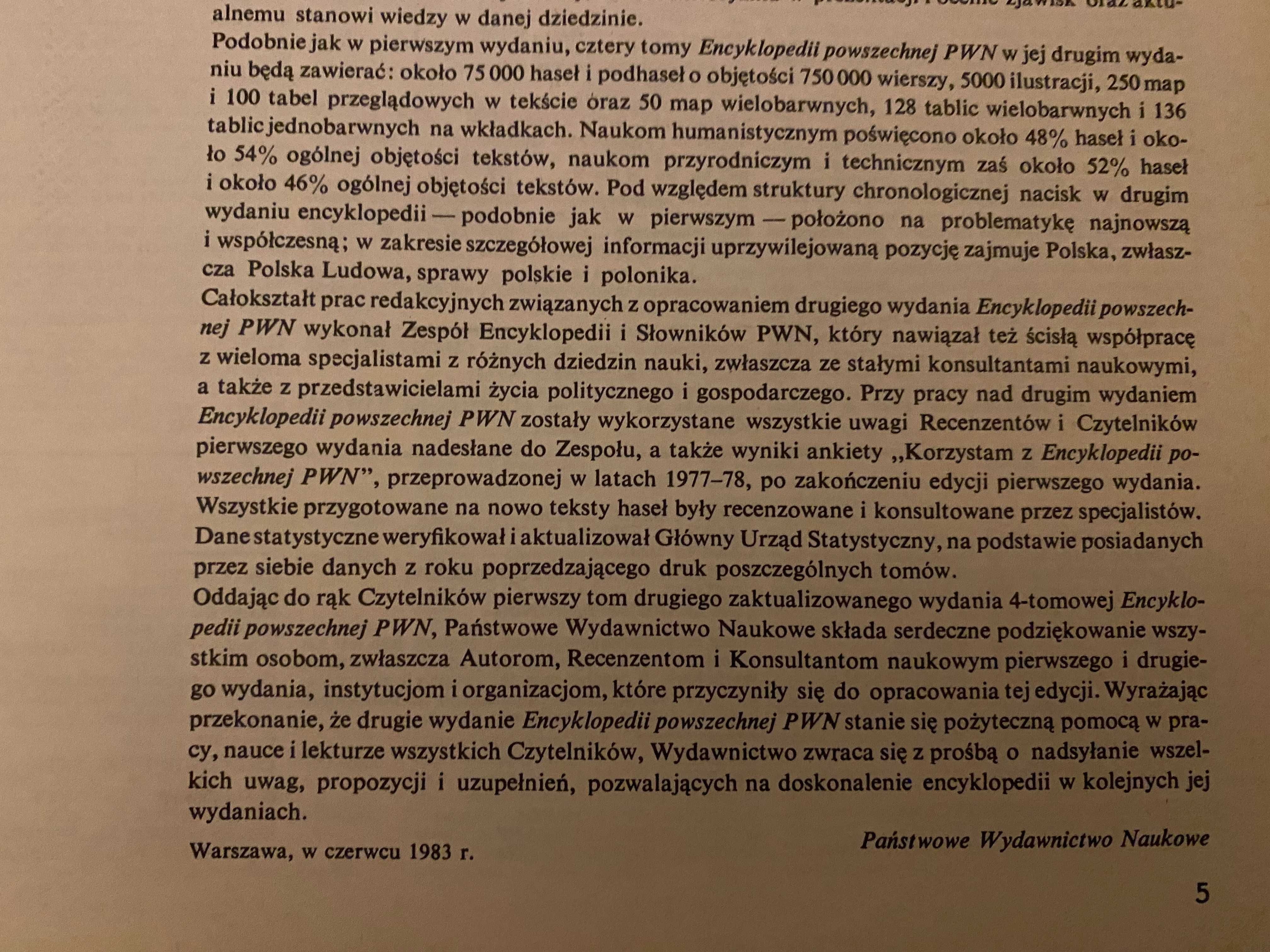 enckylopedie pwn z czasów prl