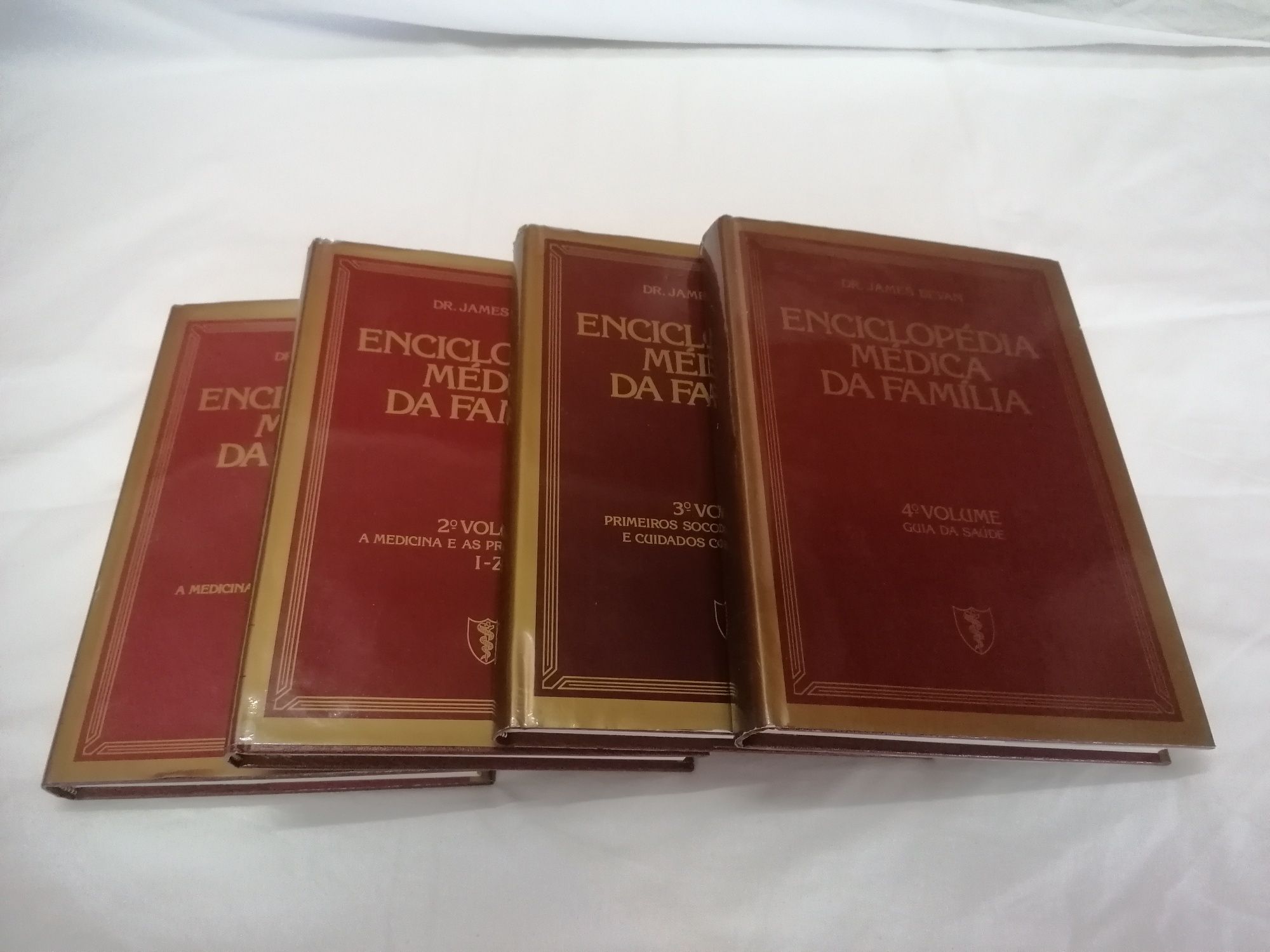 Enciclopédia Médica da Família