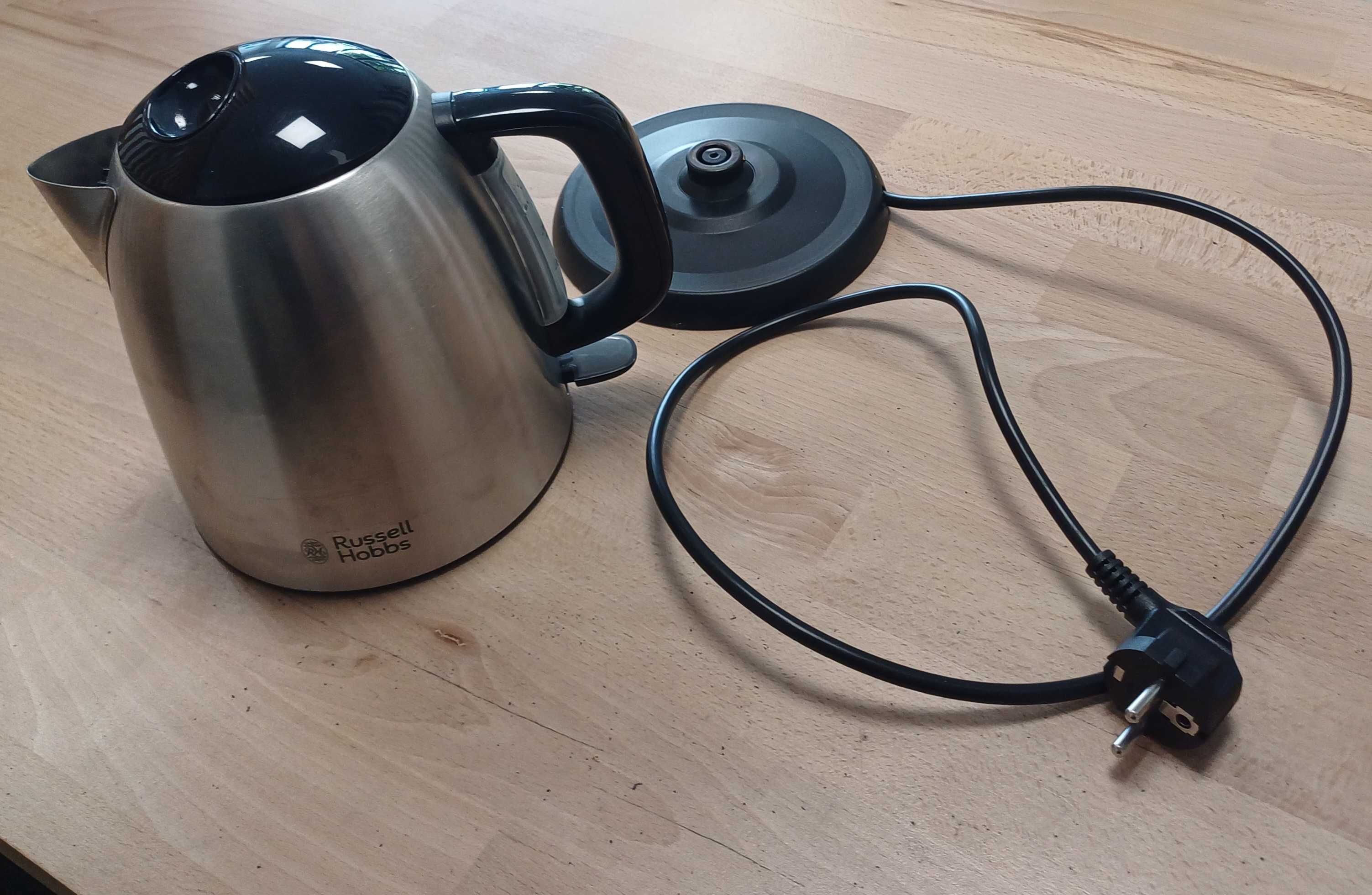 Czajnik elektryczny Russell Hobbs 2400 W 1 l srebrny/szary