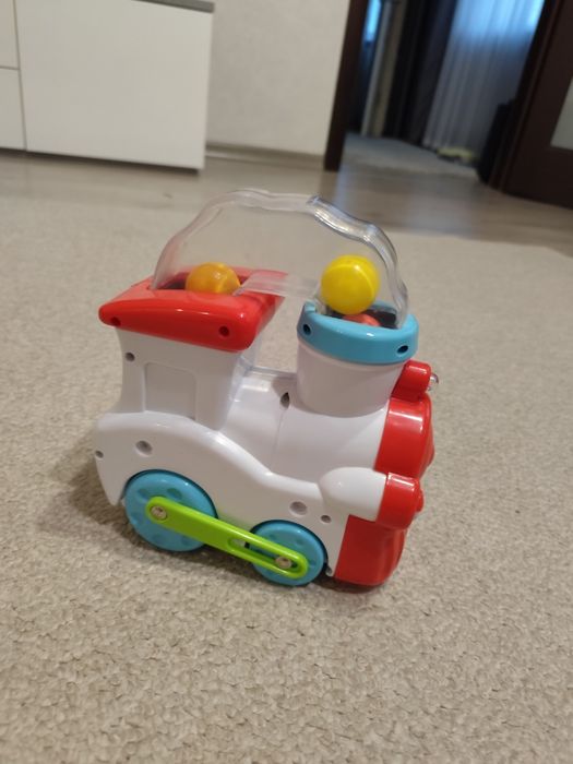 Музичний поїзд, їздить