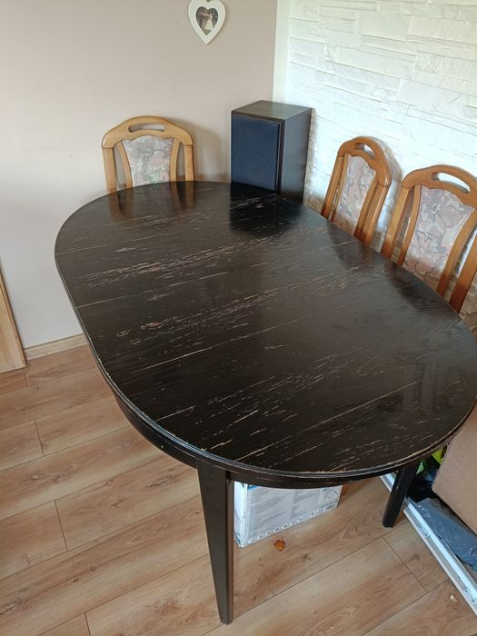 Czarny stół rozkładany + 6 krzeseł