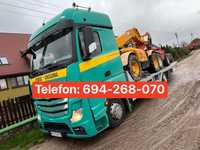 Transport AutoLaweta Holowanie Traktorow Busow Maszyn Rolniczych Busów