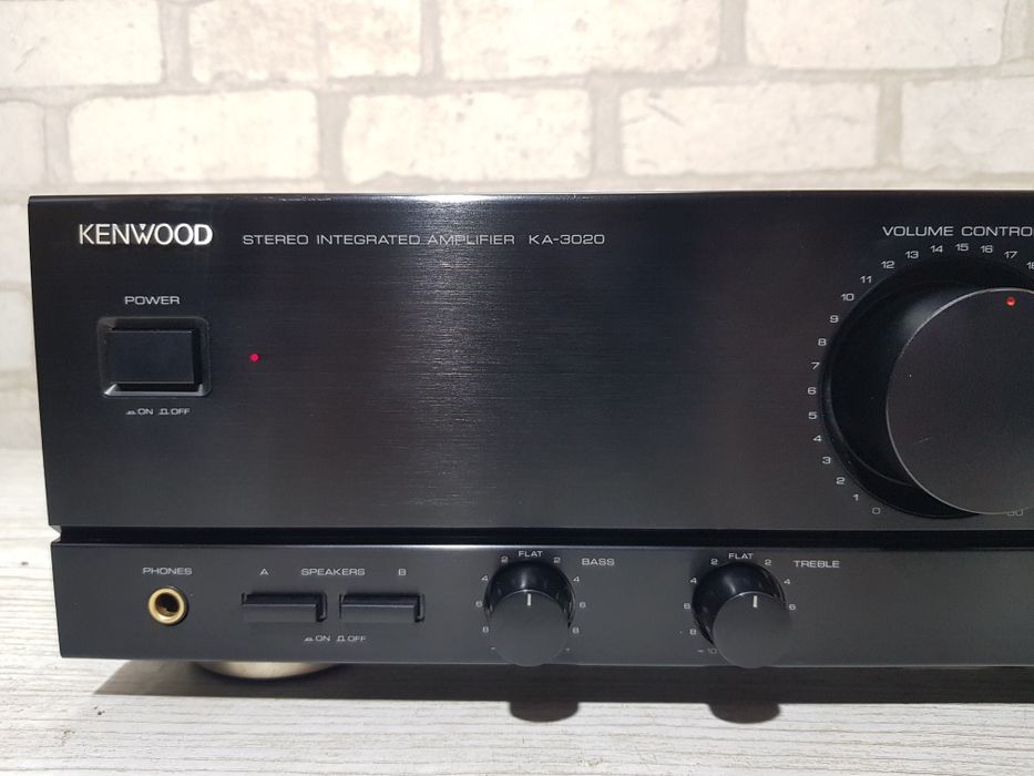 Стерео підсилювач/усилитель Kenwood KA-3020+1 2x60Вт б/у з Німеччини