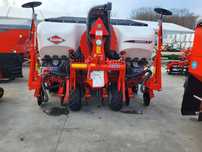 Kuhn MAXIMA3-TIA012  Sprzedam Siewnik KUHN MAXIMA 3 TS od 125 000 zł netto