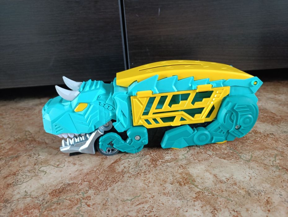 Машина дракон,машина раскладная