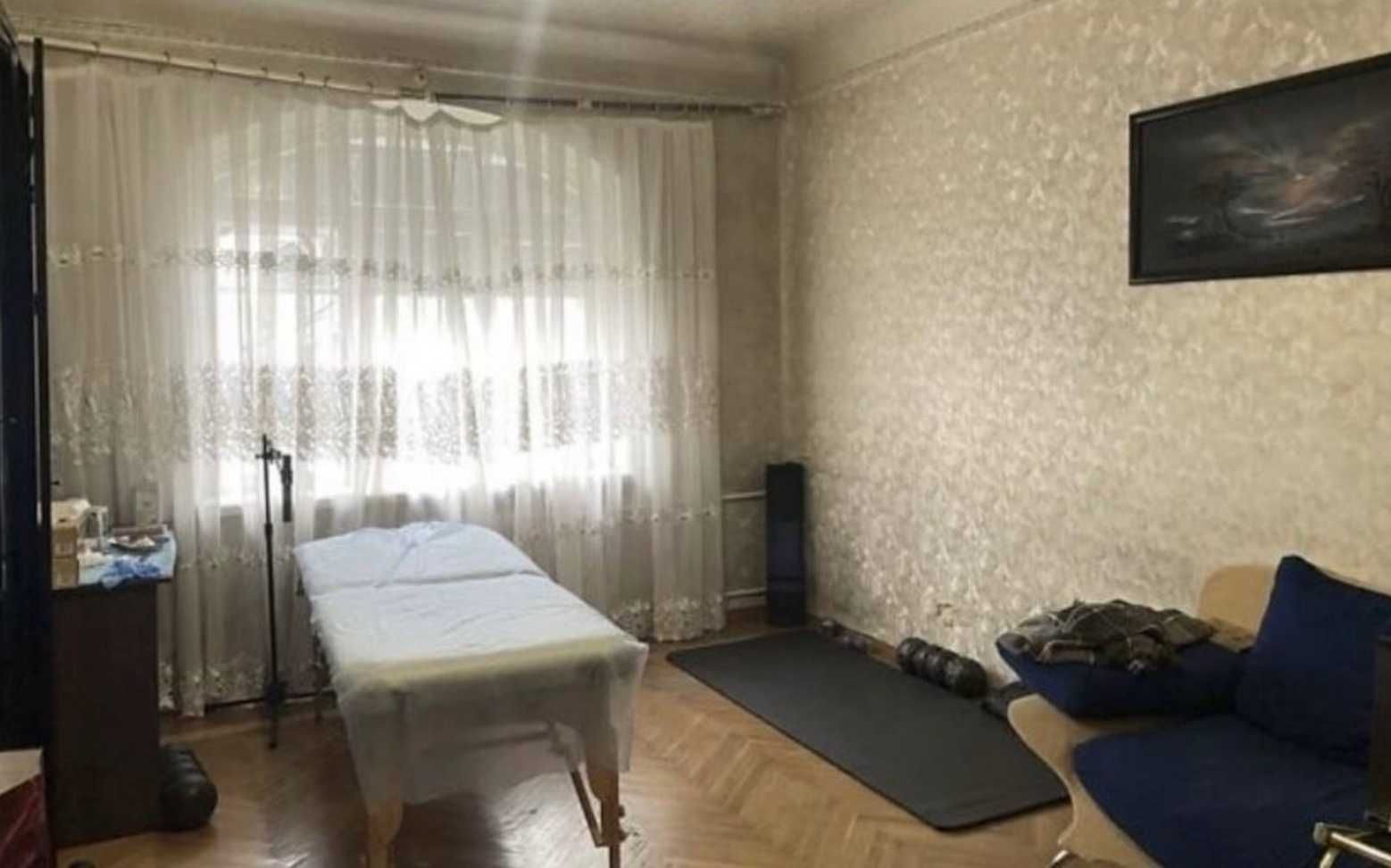 Продам 3-комн. сталинку Европейский бульвар