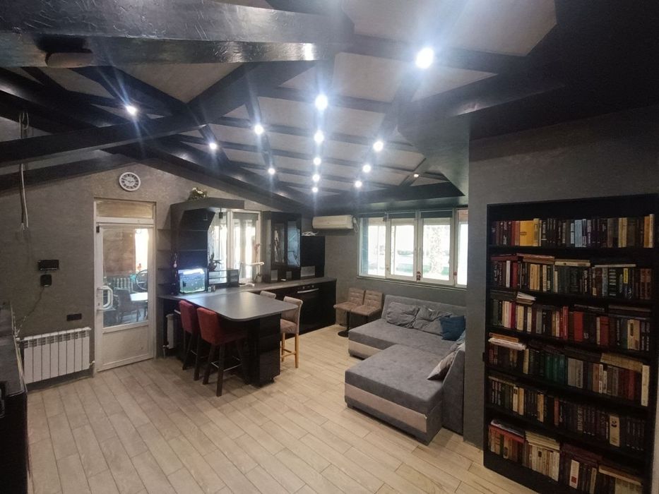 Аренда дом со спальней под землей Холодная гора Харьков