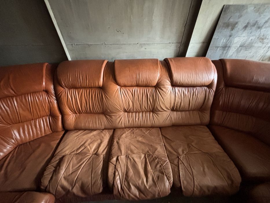 Диван п-образный