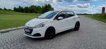 Peugeot 208 lift 1.6 HDI#tablet#