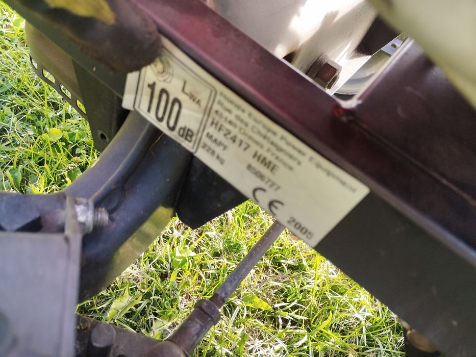 Kosiarka traktorek Honda 2417 V-ka / Hydro /