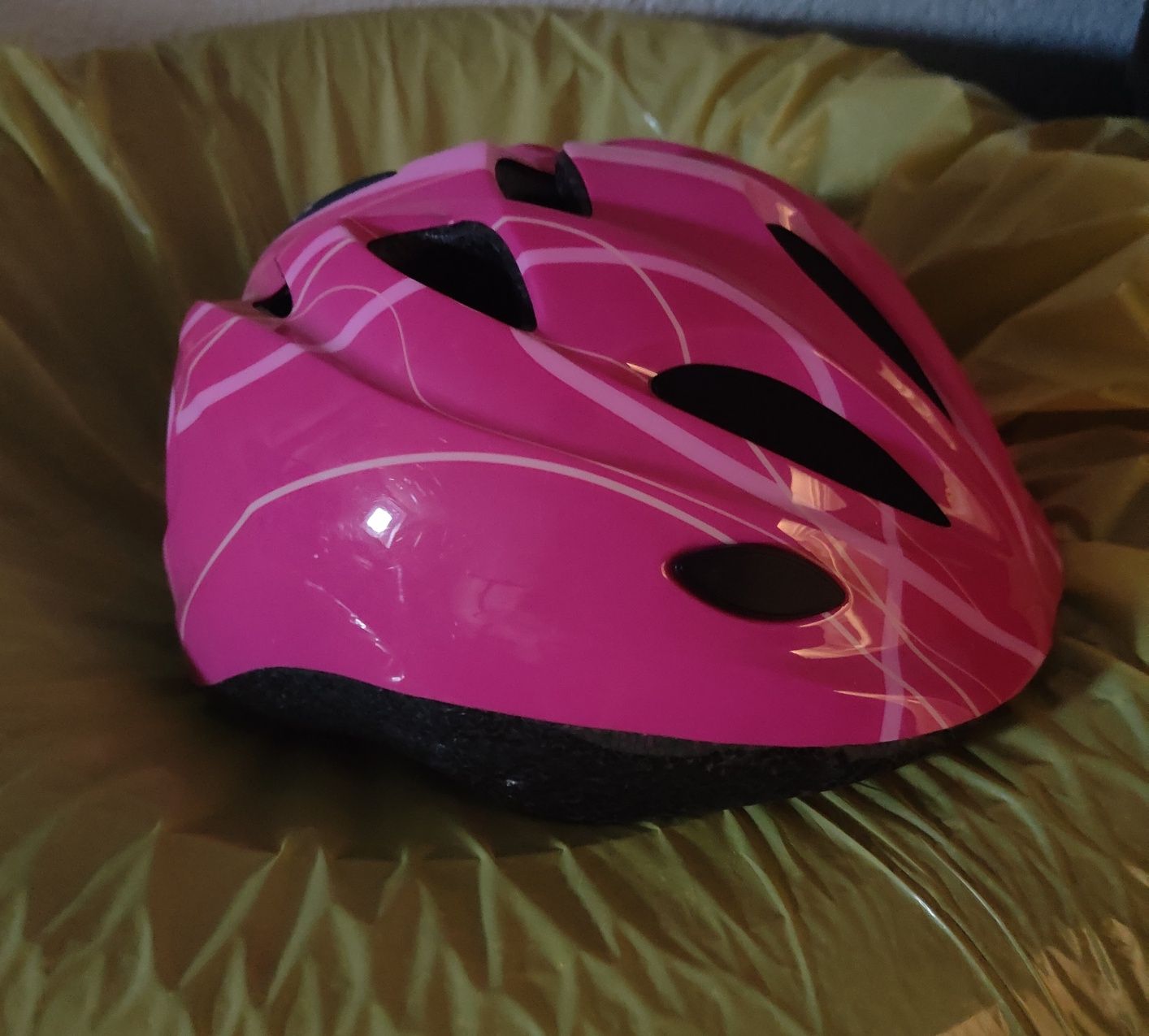 kask rowerowy różowy