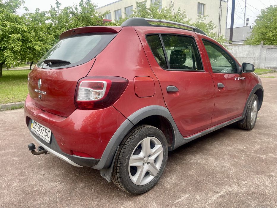 Renault Sandero StepWay 1.5 дизель 2014