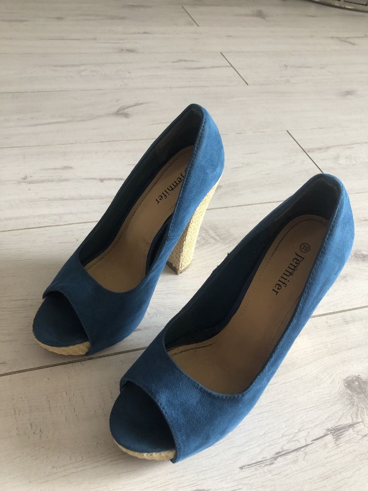 Buty koturna wysikie jak nowe