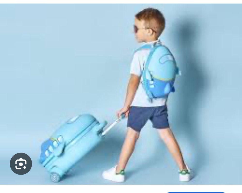 Продам детский чемодан
