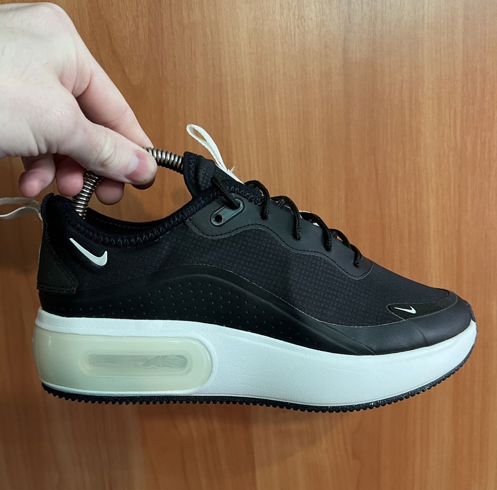 Кроссовки Nike, оригинал, размер 38,5