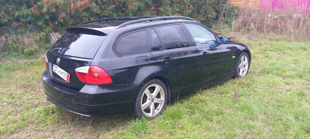 Sprzedam BMW3 2,0 zadbana tylko 167 tys km bogate wyposażenie