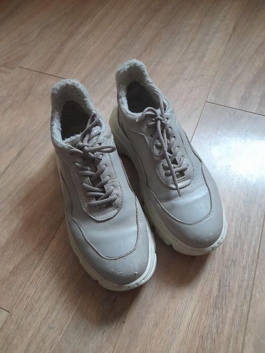 Шкіряне взуття  стан гарний