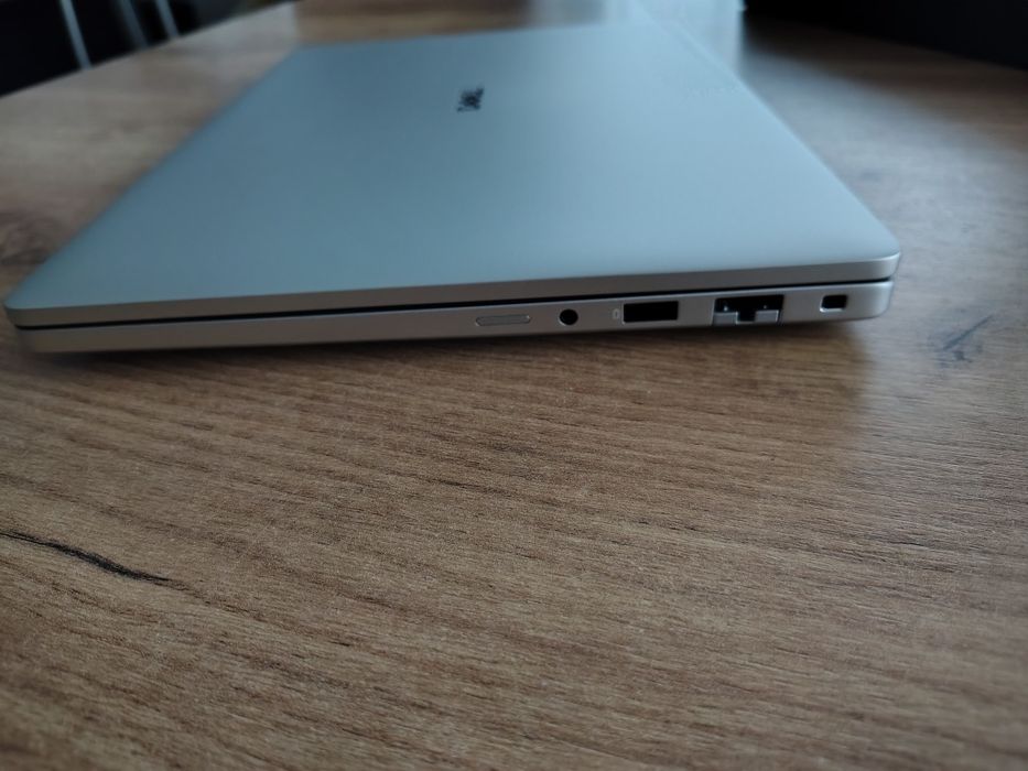 Nowy Laptop Notebook DELL 14 Pro