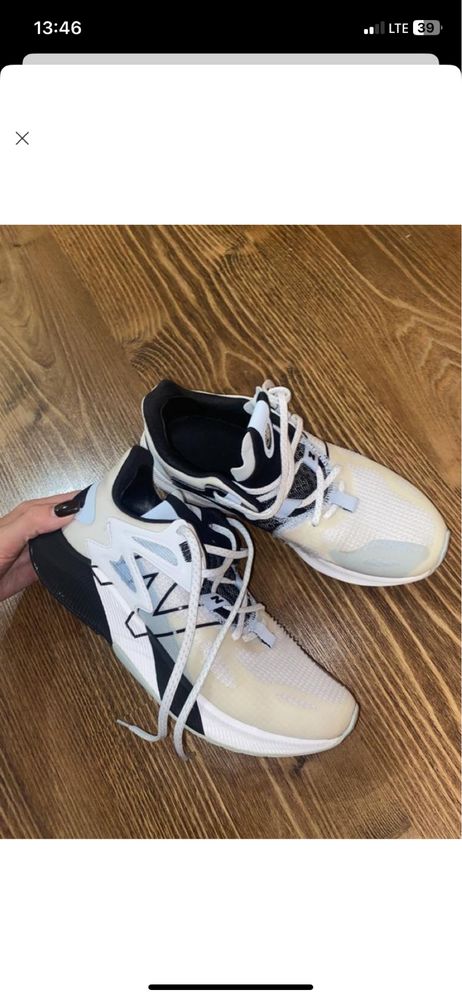 Кросівки бігові New Balance