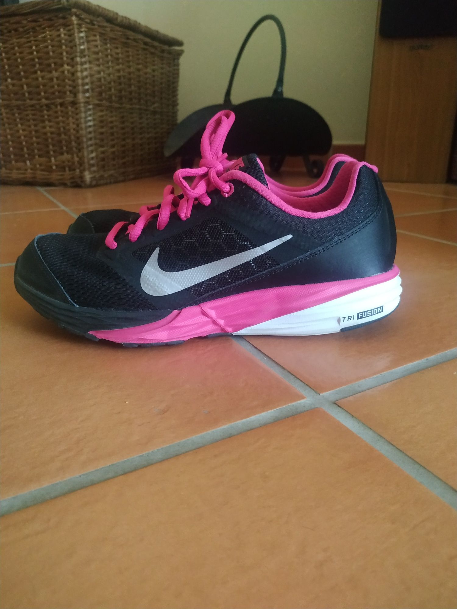 Nike Tri Fusion Run Original n37.5