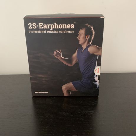 2S- Earphones (2x)