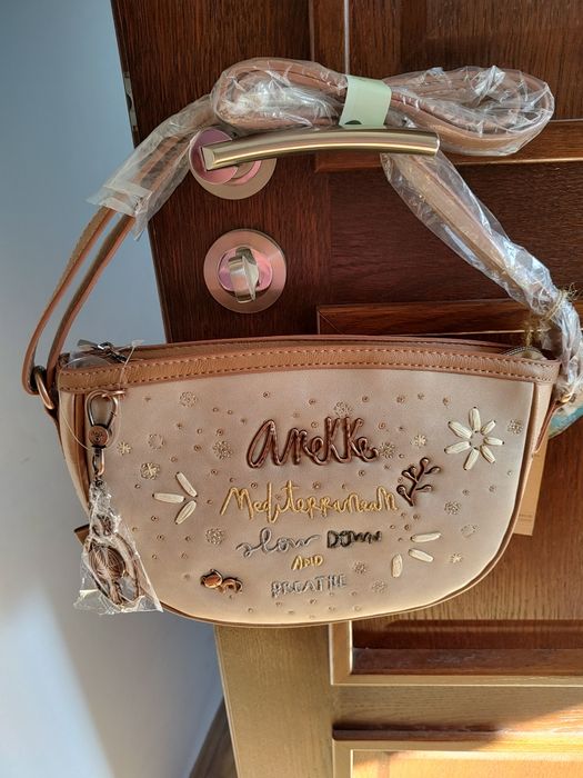Anekke - nowa listonoszka - Slow Life