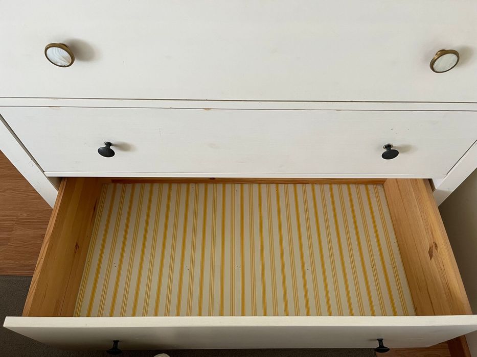 Comoda IKEA Branca