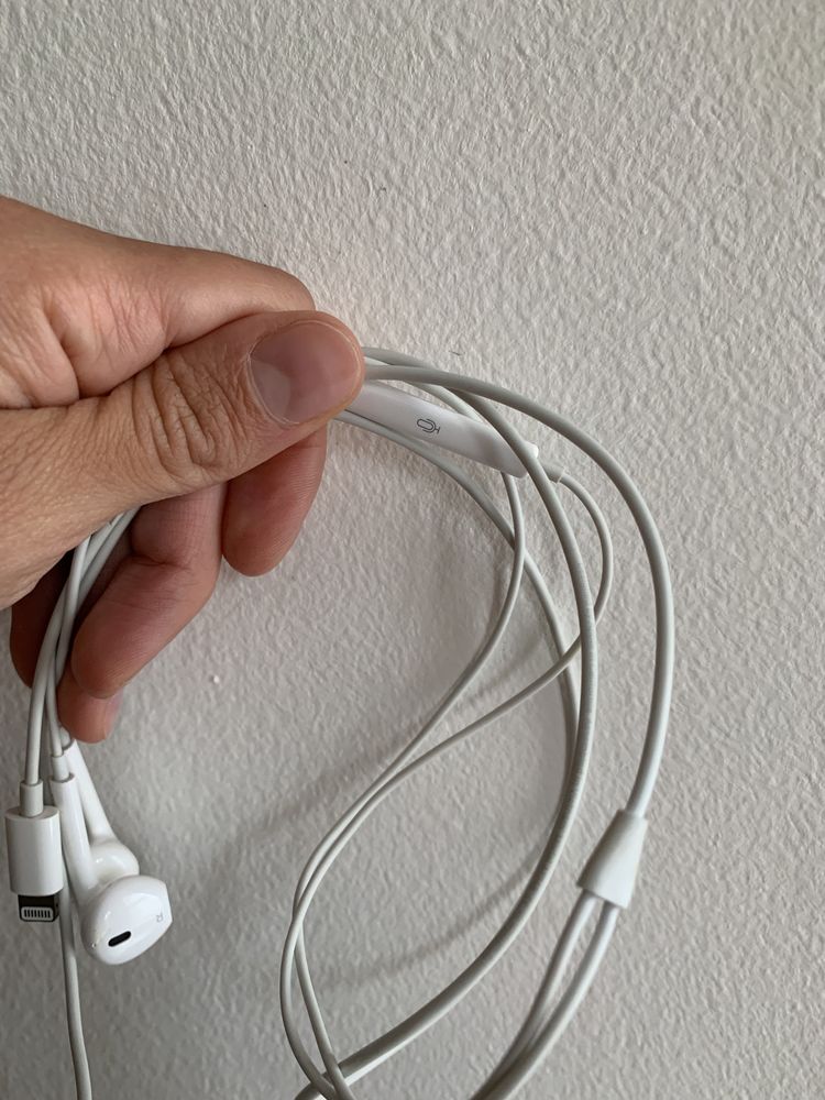 Apple iPhone EarPods. Оригінал