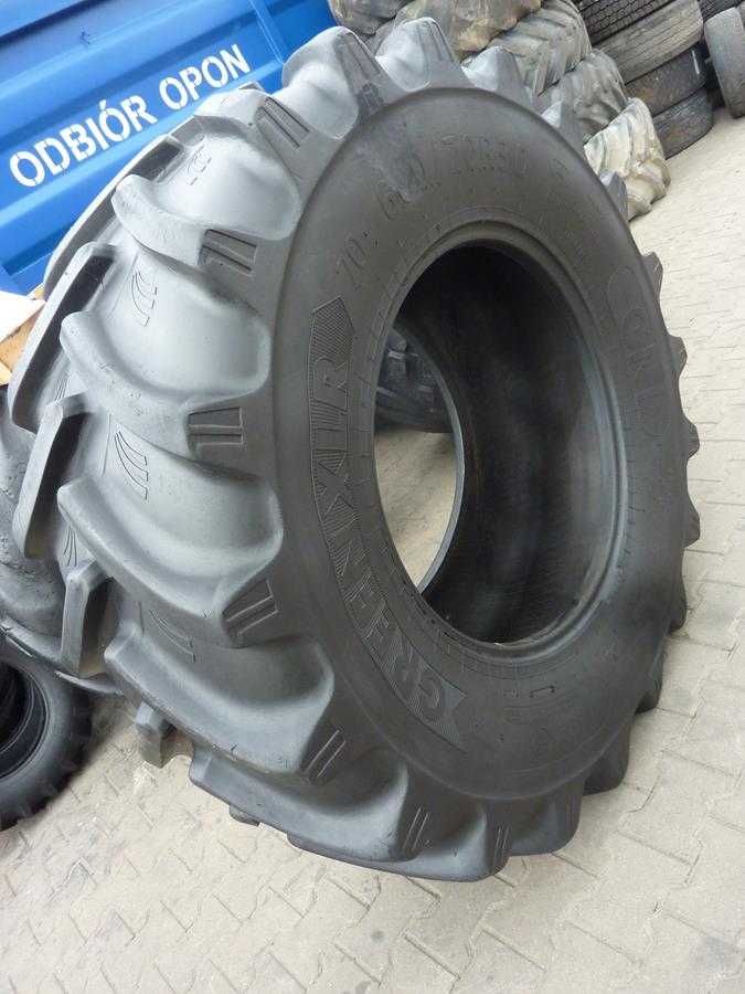 Opona używana rolnicza 600/70R30 GRI GREEN XLR70; 2000zł W3944
