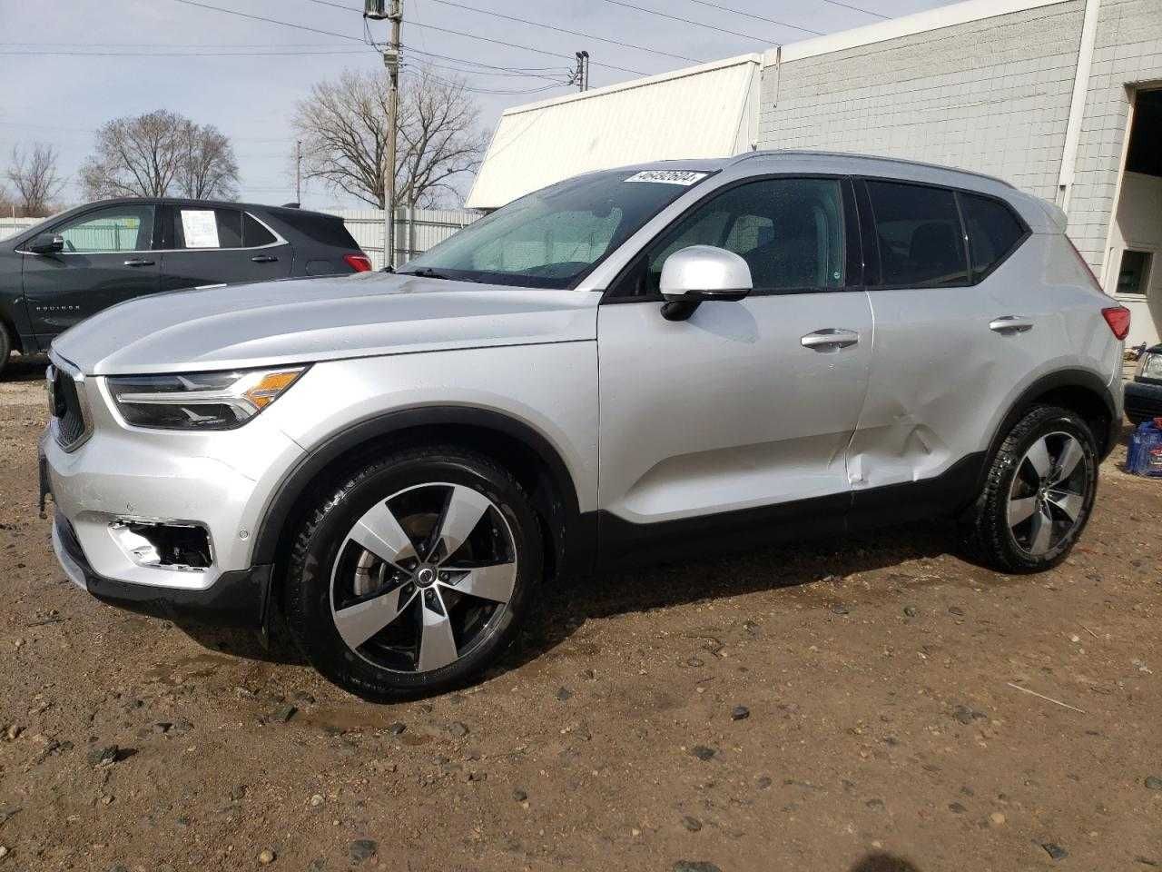 Volvo XC40 T5 Momentum 2019