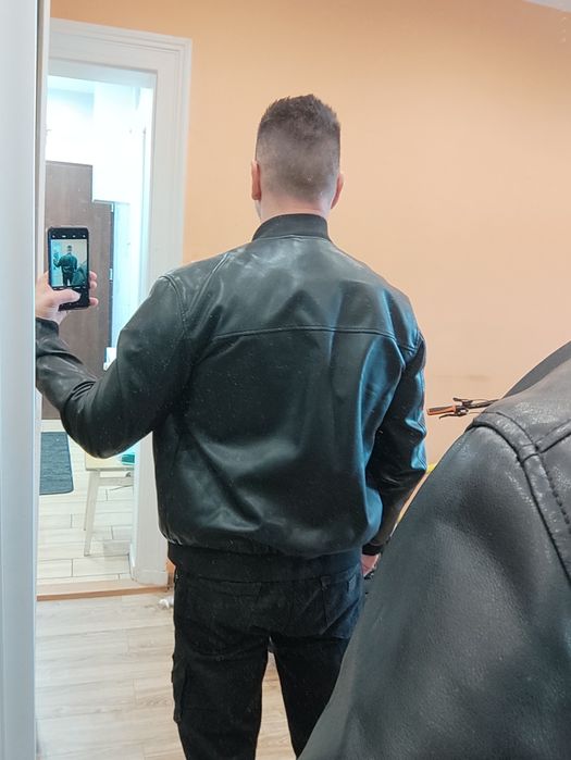 Okazja! Kurta skórzana XL bomberka  Bershka stan b.dobry