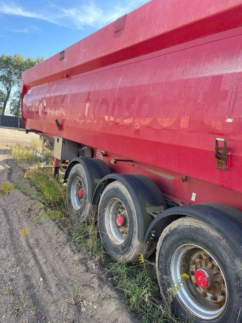 Продам напівпричеп самоскид MOL K812F 2006 року