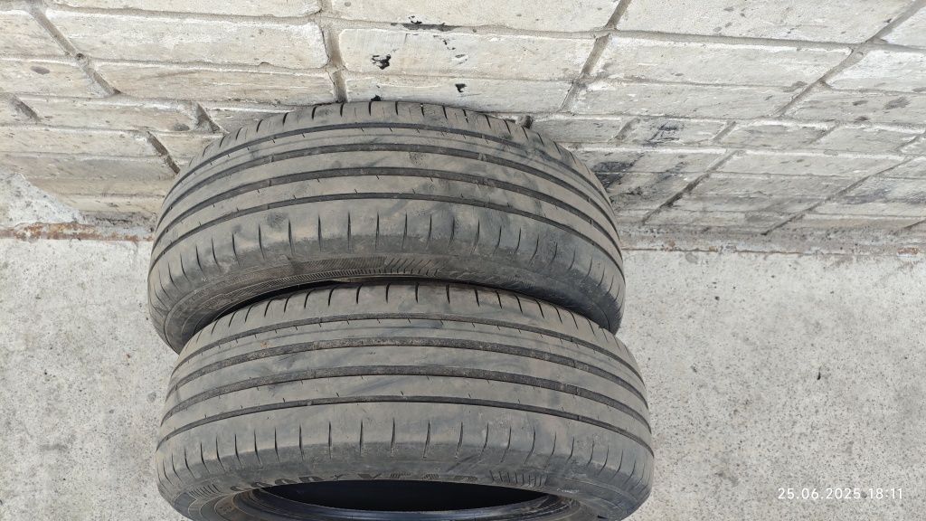 Резина,шина Goodyear 205/60 r16