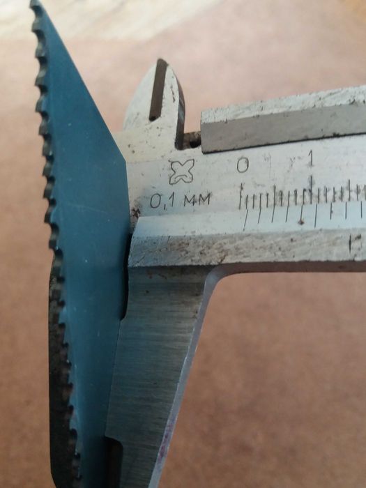 Полотна до шабельної пили