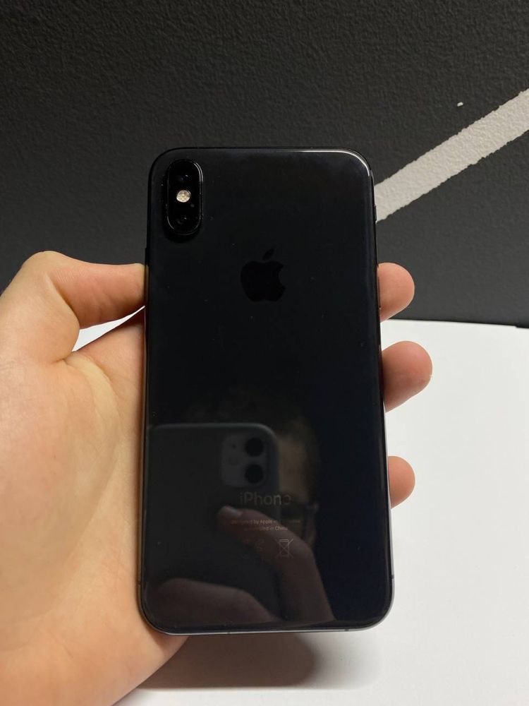 iPhone XS 64
