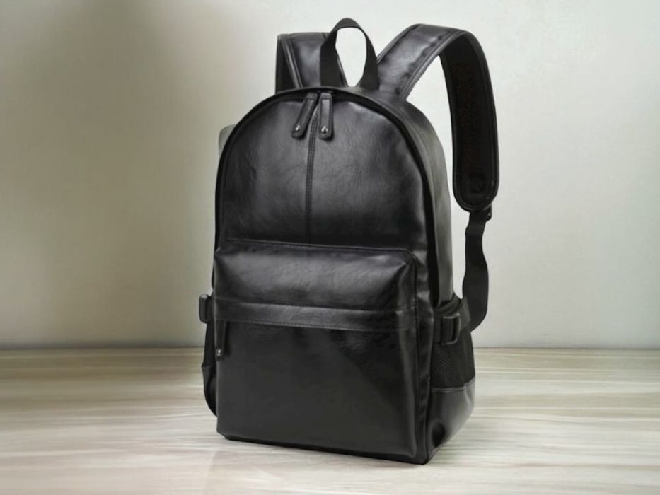 CZARNY plecak miejski eko skórzany elegancki na laptopa do pracy