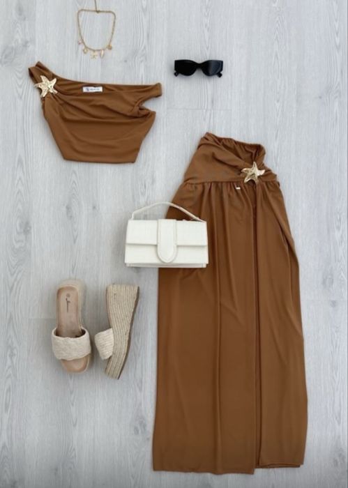 Conjunto Verão Castanho Top + Saia