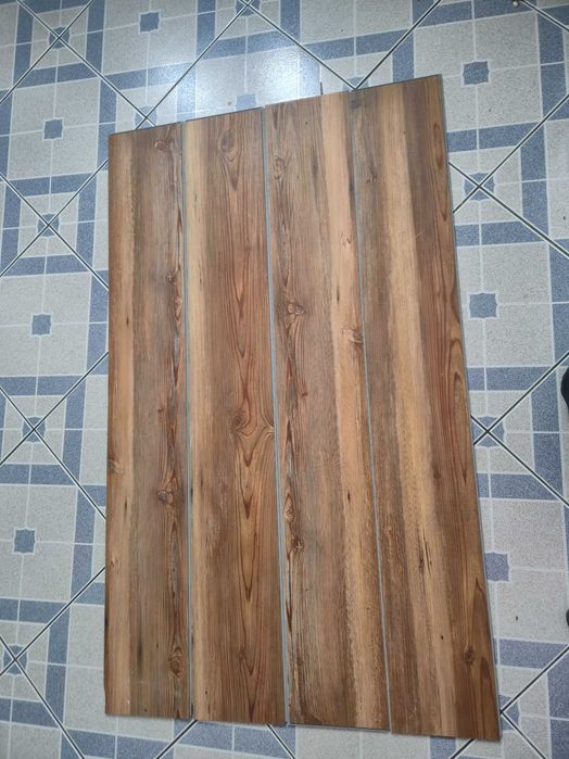 Panele winylowe okolo 8m2