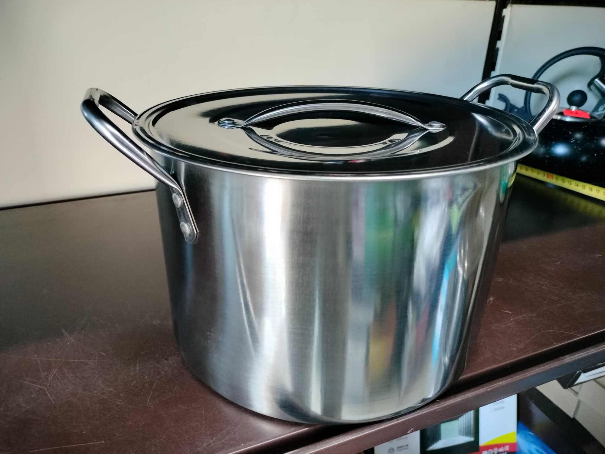 Duży garnek na zupę bigos nowy zapakowany 10litrów średn 25,5cm wys 21